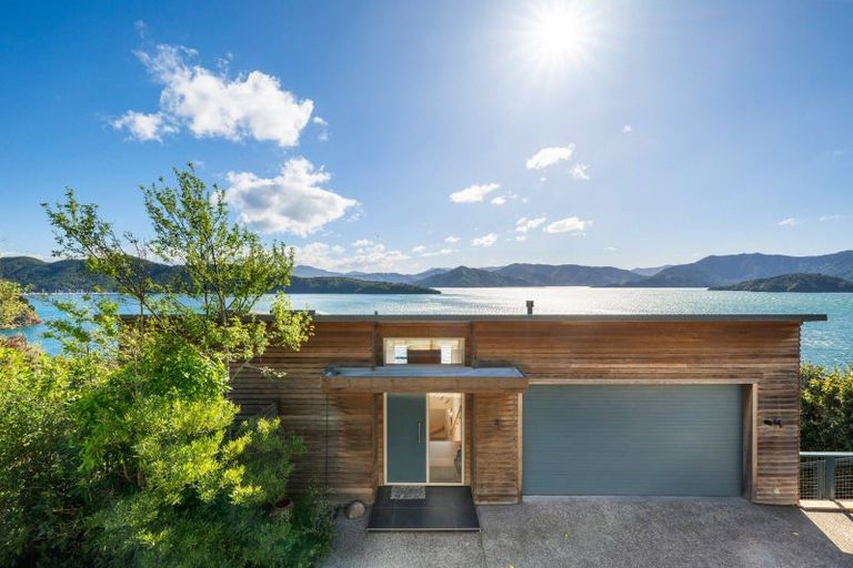 Photo of property in 273 Port Underwood Road, Waikawa, Picton, 7281