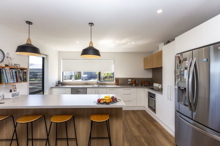 Photo of property in 37 Whitburn Avenue, Halswell, Christchurch, 8025