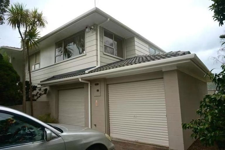 Photo of property in 1 Redcoat Place, Cockle Bay, Auckland, 2014