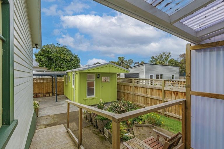 Photo of property in 8 Cuba Street, Takaro, Palmerston North, 4412