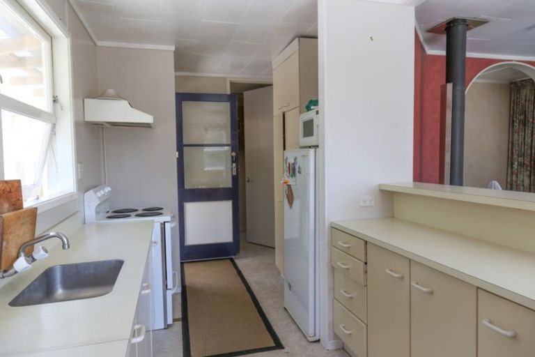 Photo of property in 9 Tongariro Road, Turangi, 3334