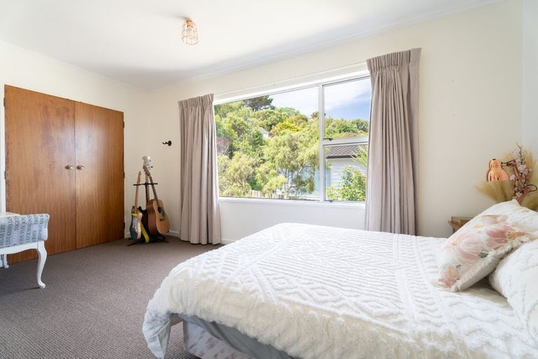 Photo of property in 71 Eskdale Road, Papakowhai, Porirua, 5024