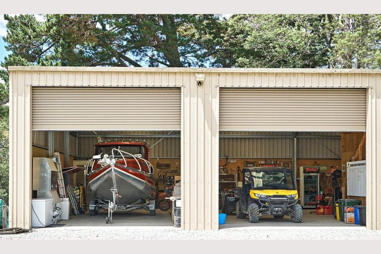 Photo of property in 921 Ngakoroa Road, Ormond, Gisborne, 4071