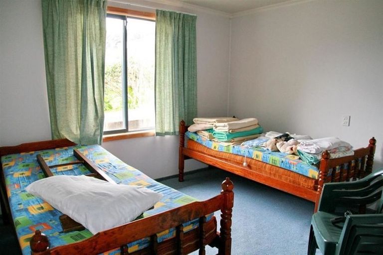 Photo of property in 7 Rerenga Street, Mokau, 4376