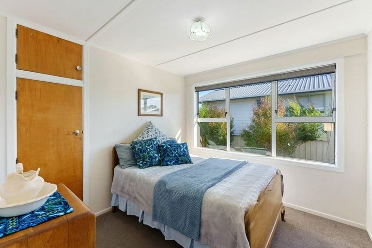 Photo of property in 61 Martin Road, Paraparaumu Beach, Paraparaumu, 5032
