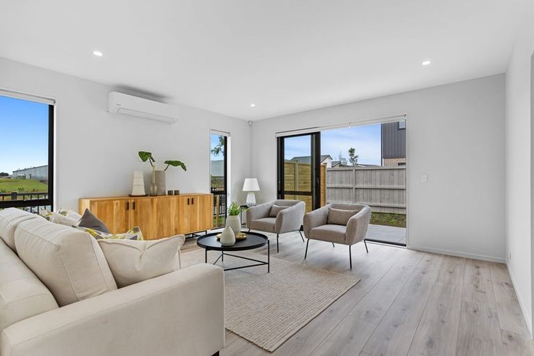 Photo of property in 44 Katikati Drive, Manurewa, Auckland, 2102