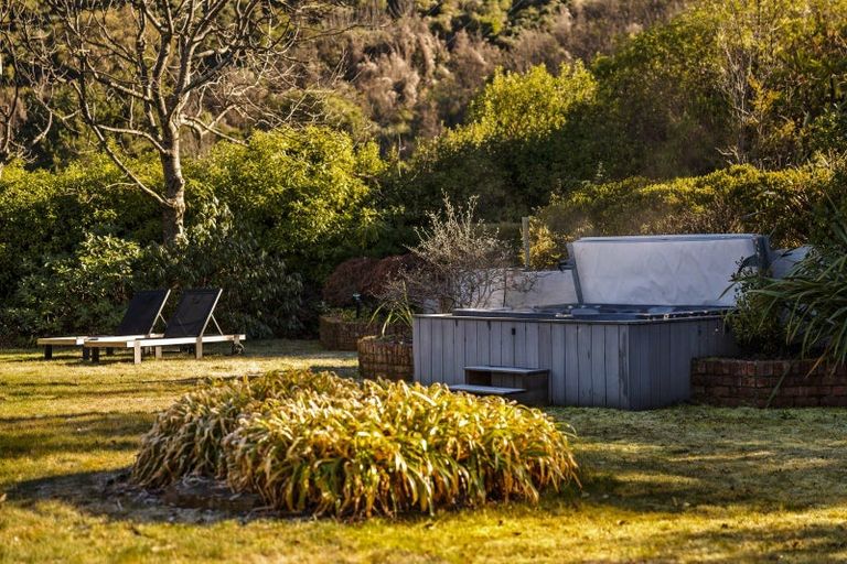 Photo of property in 19 Baywaters Lane, Closeburn, Queenstown, 9371