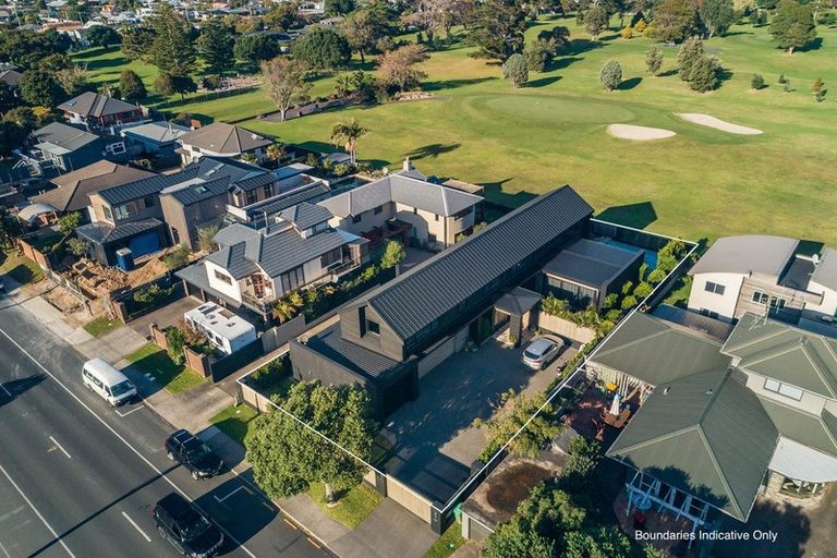 Photo of property in 210 Oceanbeach Road, Mount Maunganui, 3116
