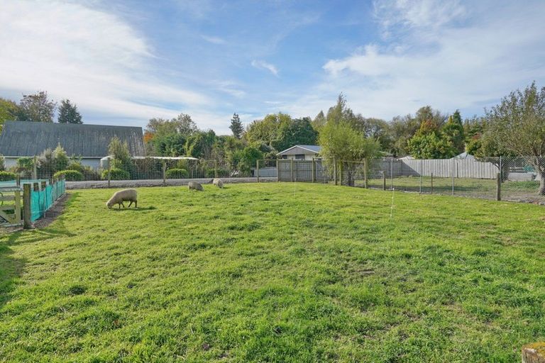 Photo of property in 49 Old Main Road North, Leithfield, Amberley, 7481