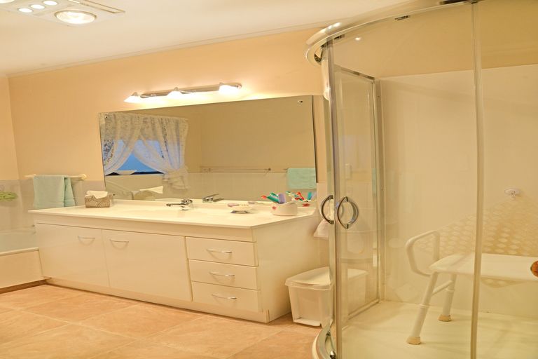 Photo of property in 2/34 Great South Road, Papakura, 2110