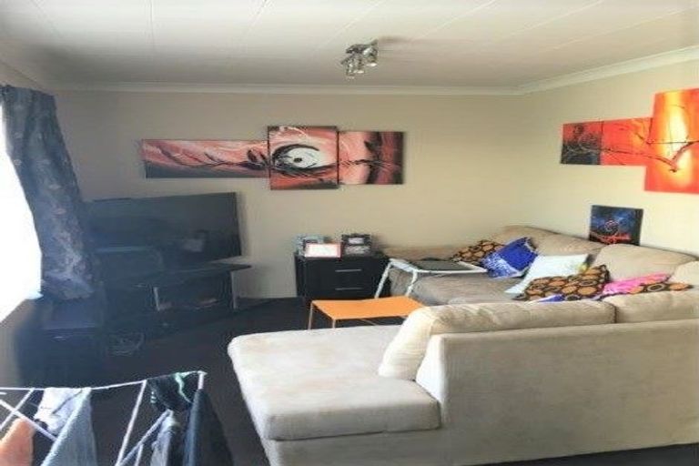 Photo of property in 2/3 Coates Street, Hamilton East, Hamilton, 3216