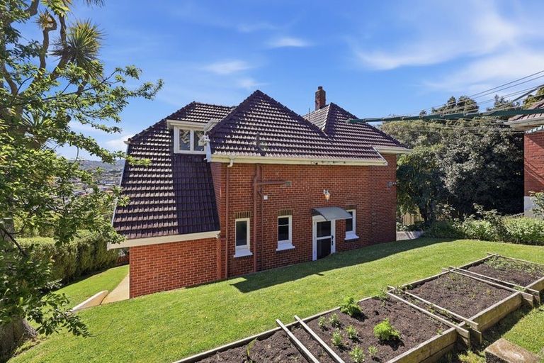 Photo of property in 19 Dundonald Street, Tainui, Dunedin, 9013