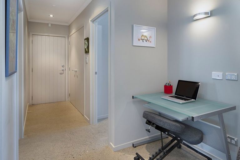 Photo of property in 5 Blampied Place, Nelson South, Nelson, 7010