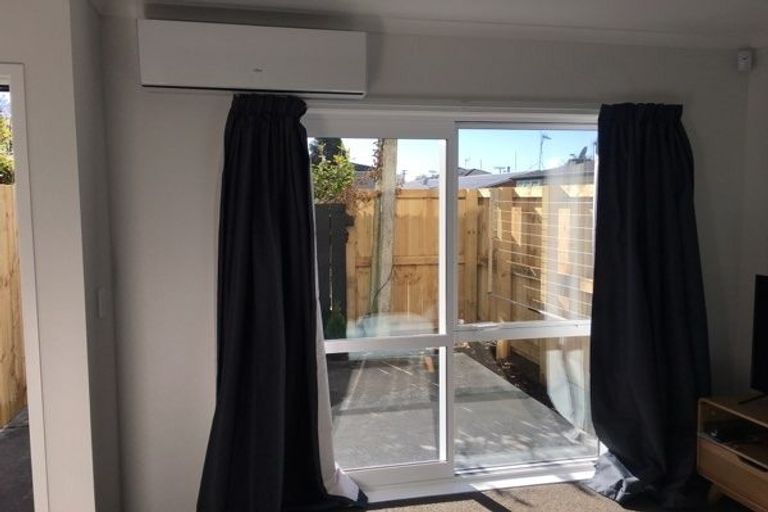 Photo of property in 18/10 Burrows Place, Frankton, Hamilton, 3204