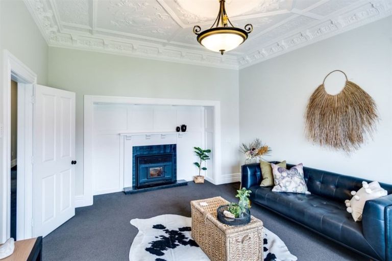 Photo of property in 80 Vigor Brown Street, Napier South, Napier, 4110