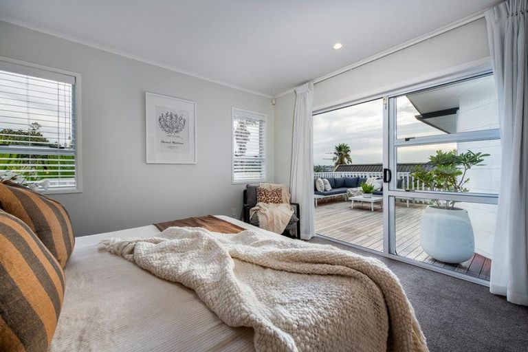 Photo of property in 29 Cliff Road, Torbay, Auckland, 0630