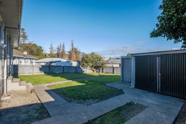 Photo of property in 52 Lawrence Street, Outer Kaiti, Gisborne, 4010