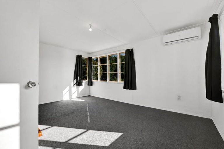 Photo of property in 53 Fairfield Road, Hawera, 4610