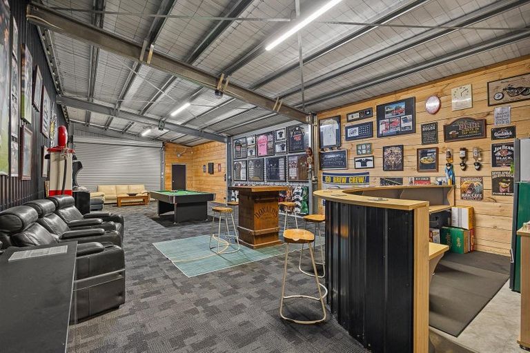 Photo of property in 583 State Highway 16, Kumeu, 0891