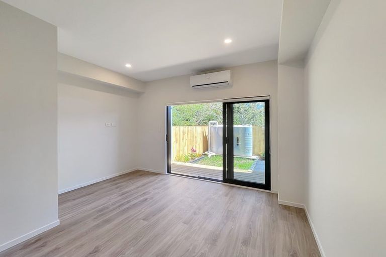 Photo of property in 5/43 Ranui Avenue, Ranui, Auckland, 0612