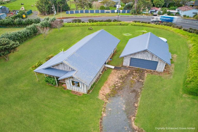 Photo of property in 2149 Awhitu Road, Pollok, Waiuku, 2684