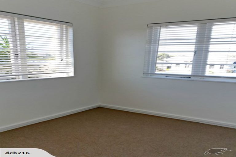 Photo of property in 2/101 College Hill, Freemans Bay, Auckland, 1011