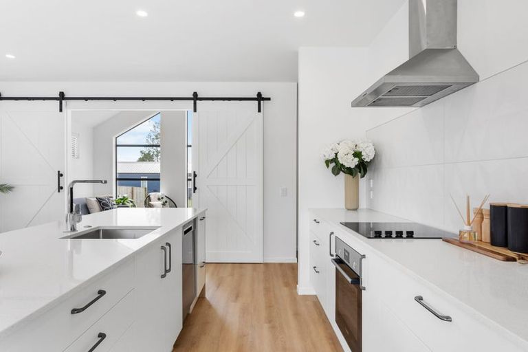 Photo of property in 5 Lynette Place, Pauanui, 3579