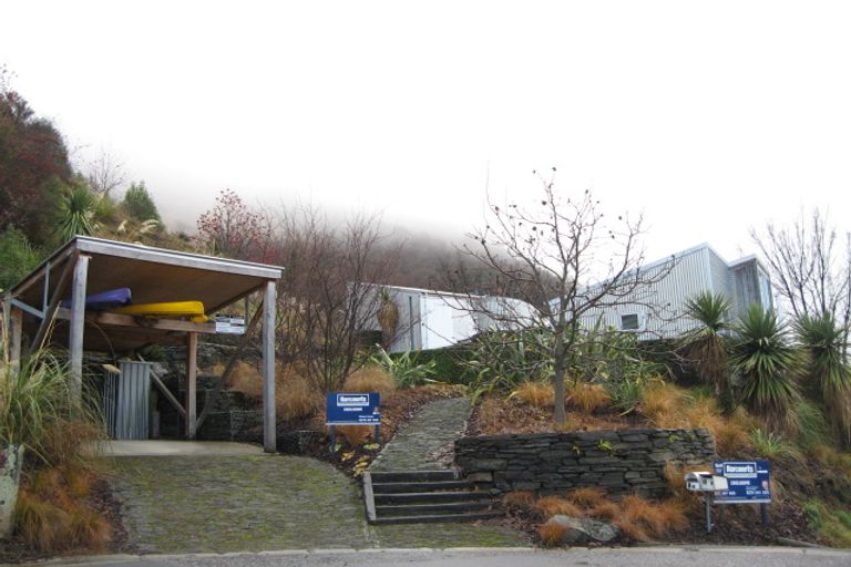 Photo of property in 9 Cresta Lane, Frankton, Queenstown, 9300