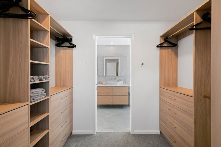 Photo of property in 8 Awatea Drive, Whitianga, 3510