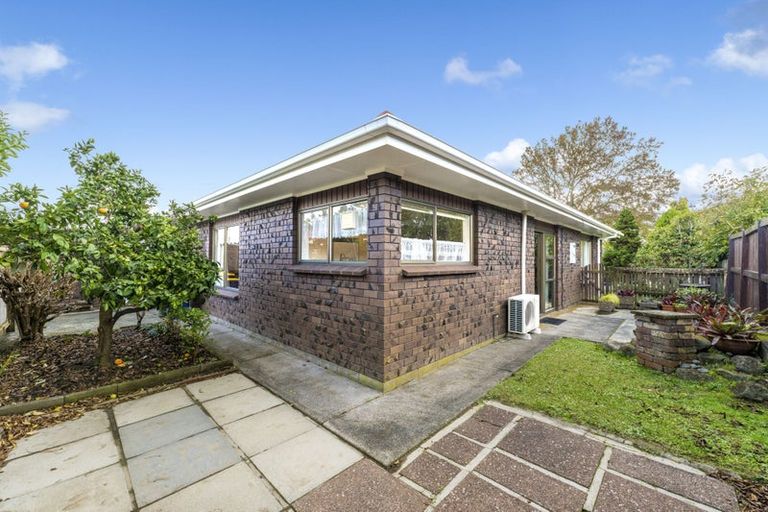 Photo of property in 21 Matuhi Rise, Henderson, Auckland, 0612