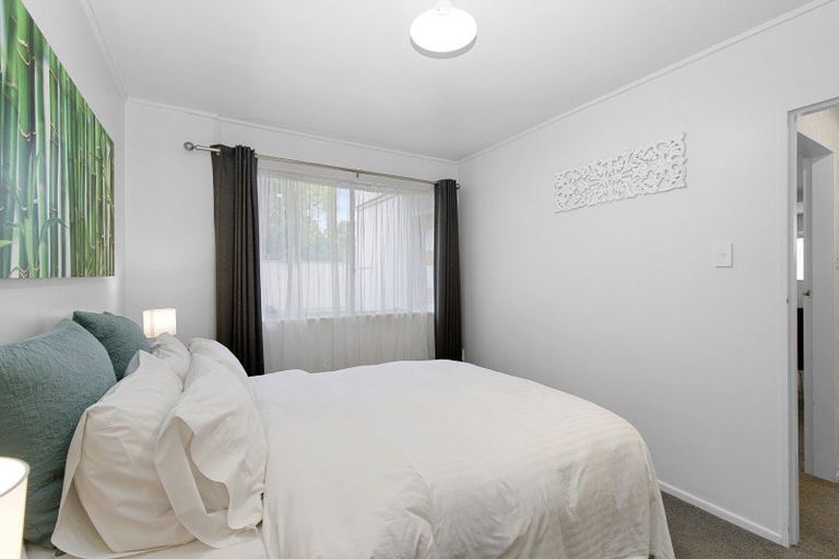 Photo of property in 71e Randwick Crescent, Moera, Lower Hutt, 5010