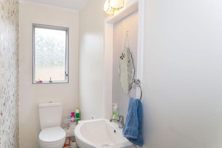 Photo of property in 3a Allan Street, Dannevirke, 4930