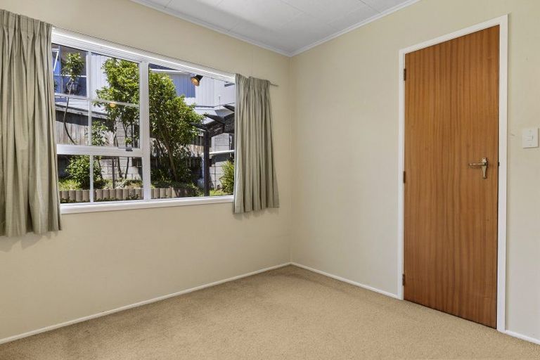Photo of property in 2/26 Hammersmith Street, Richmond Heights, Taupo, 3330