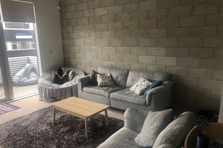 Photo of property in Mondrian Townhouses, 1/24 Hanson Street, Mount Cook, Wellington, 6021