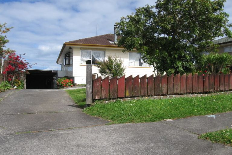Photo of property in 71 Alabaster Drive, Papatoetoe, Auckland, 2025