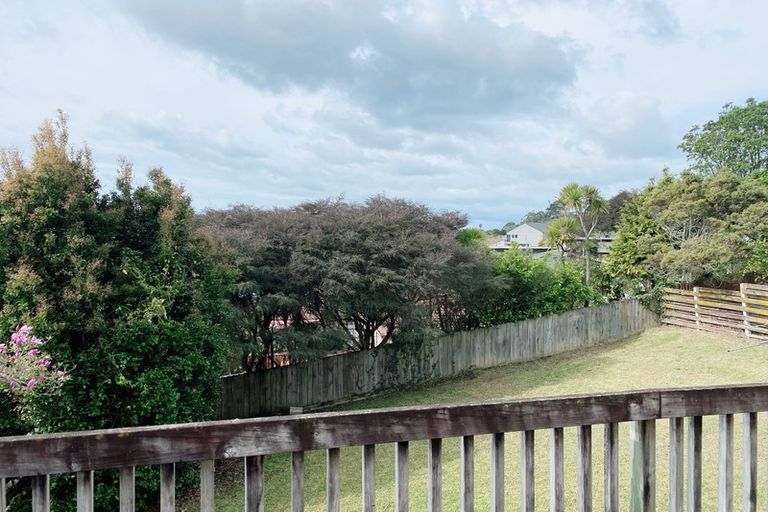 Photo of property in 329 East Coast Road, Mairangi Bay, Auckland, 0630
