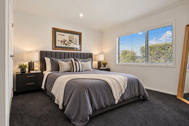 Photo of property in 583 State Highway 16, Kumeu, 0891