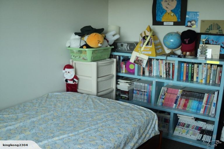 Photo of property in 8a Diosma Place, Botany Downs, Auckland, 2010