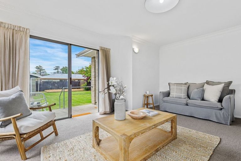 Photo of property in 250 Condell Avenue, Papanui, Christchurch, 8053