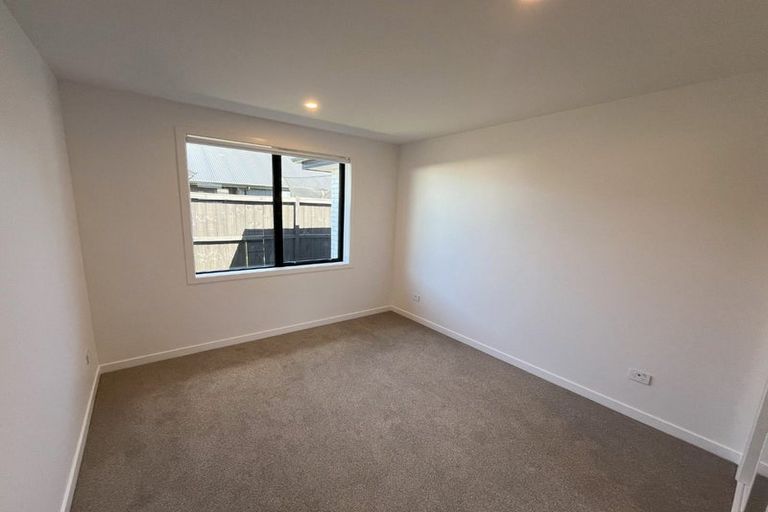 Photo of property in 25 Kenehi Road, Karaka, 2124