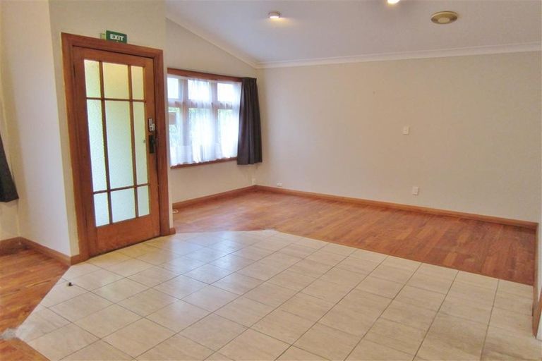Photo of property in 84 Amohia Street, Paraparaumu, 5032