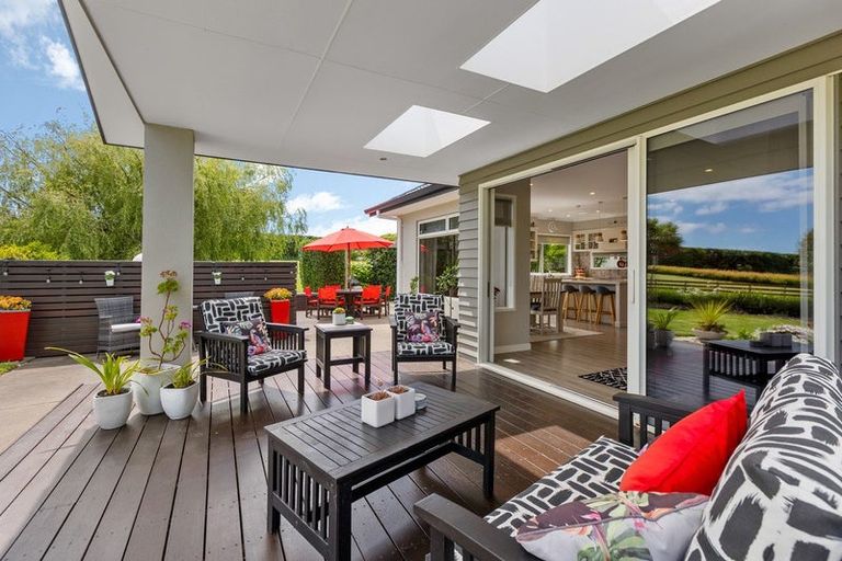 Photo of property in 139 Richmond Road, Brixton, New Plymouth, 4373