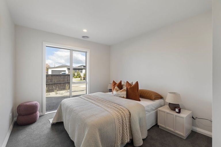 Photo of property in 109 Freedom Drive, Kelvin Grove, Palmerston North, 4470