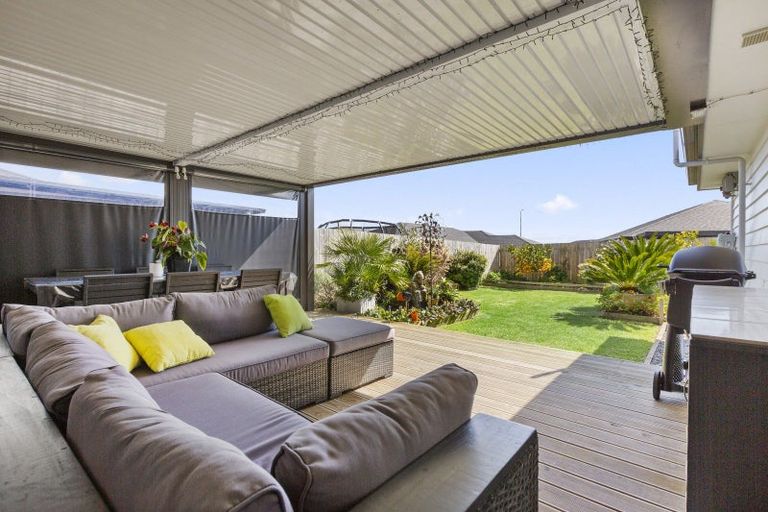 Photo of property in 79 Mclarin Road, Glenbrook, Waiuku, 2681