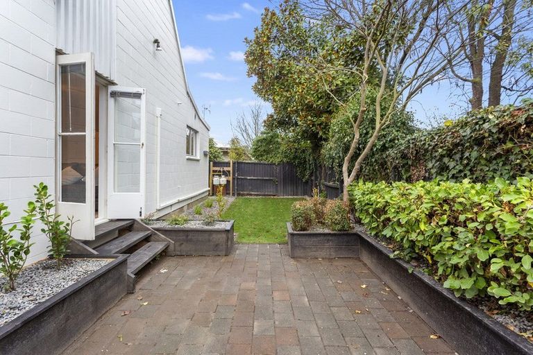Photo of property in 9/11 Winchester Street, Merivale, Christchurch, 8014