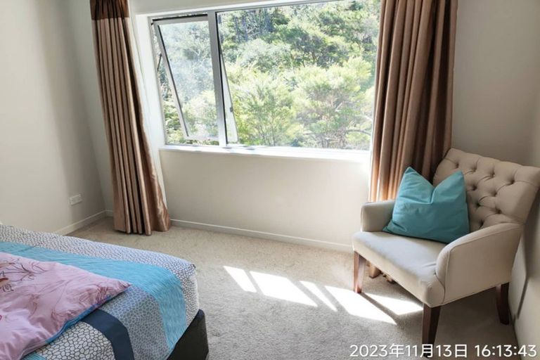 Photo of property in 56 Harrowglen Drive, Northcross, Auckland, 0630