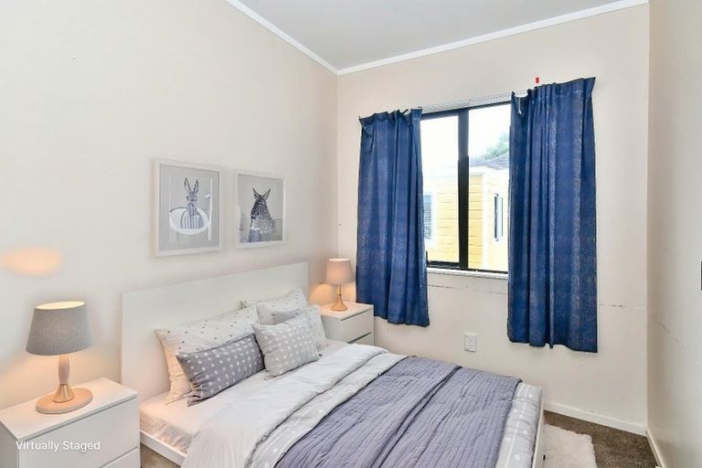 Photo of property in 60 Mckean Avenue, Manurewa, Auckland, 2102