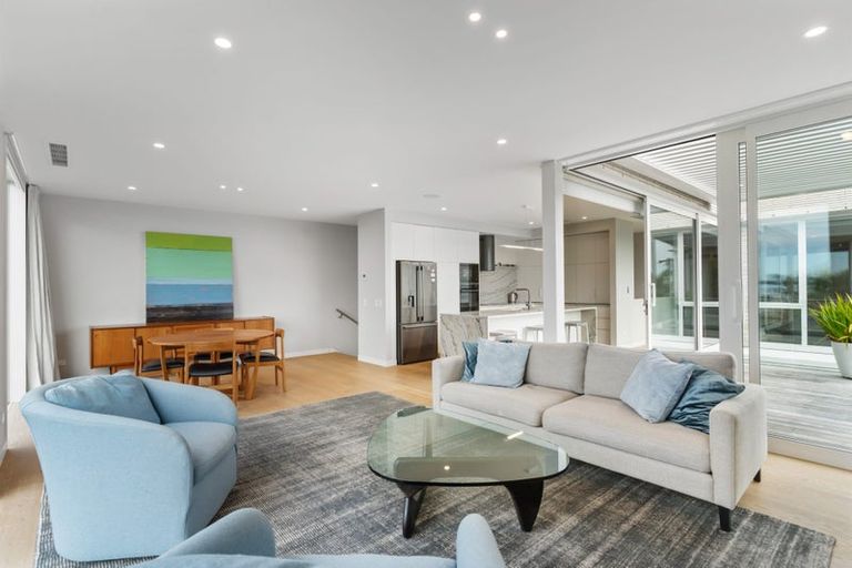 Photo of property in 20 Cameron Street, Takapuna, Auckland, 0622