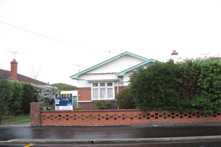 Photo of property in 143 Bay View Road, South Dunedin, Dunedin, 9012