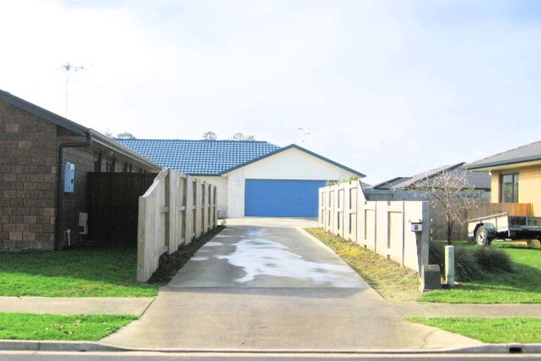 Photo of property in 7 Lockhart Place, Rototuna, Hamilton, 3210